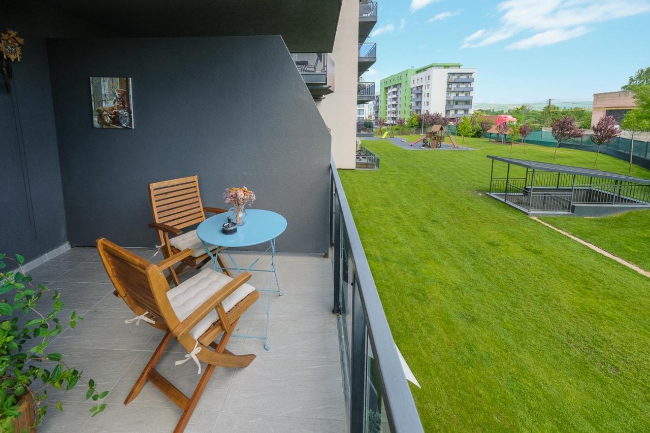 Grand Park White Iulius Mall Apartment คลูจ-นาโปกา ภายนอก รูปภาพ